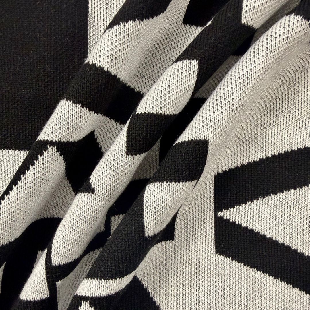 AXIS: Vertex Architectural Poncho
